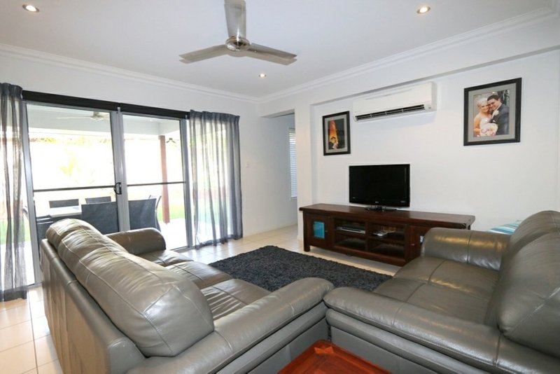 Photo - 4 Saville Street, Emerald QLD 4720 - Image 8