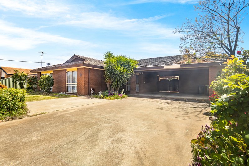 4 Schwarz Avenue, Horsham VIC 3400