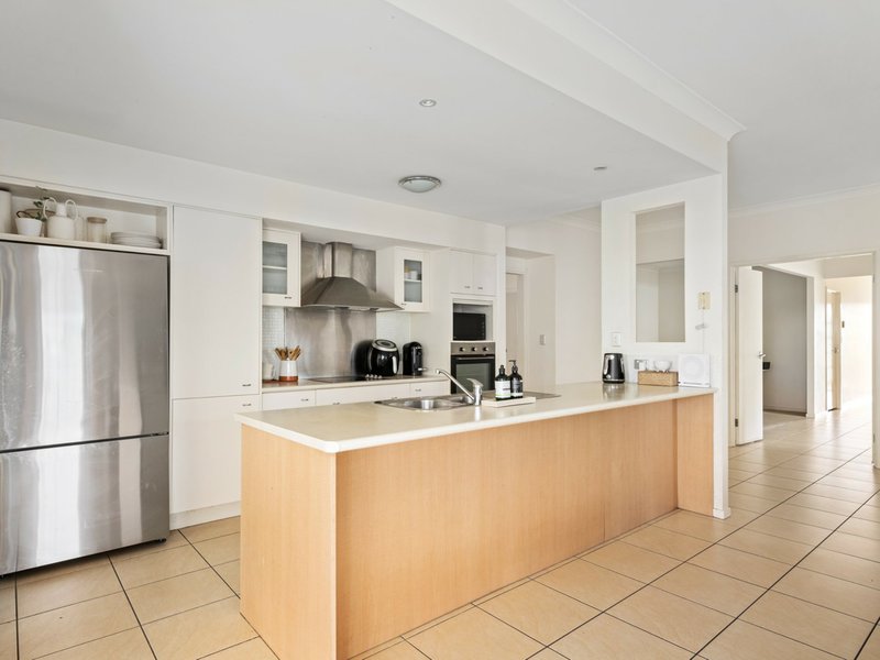 Photo - 4 Seahorse Drive, Twin Waters QLD 4564 - Image 2