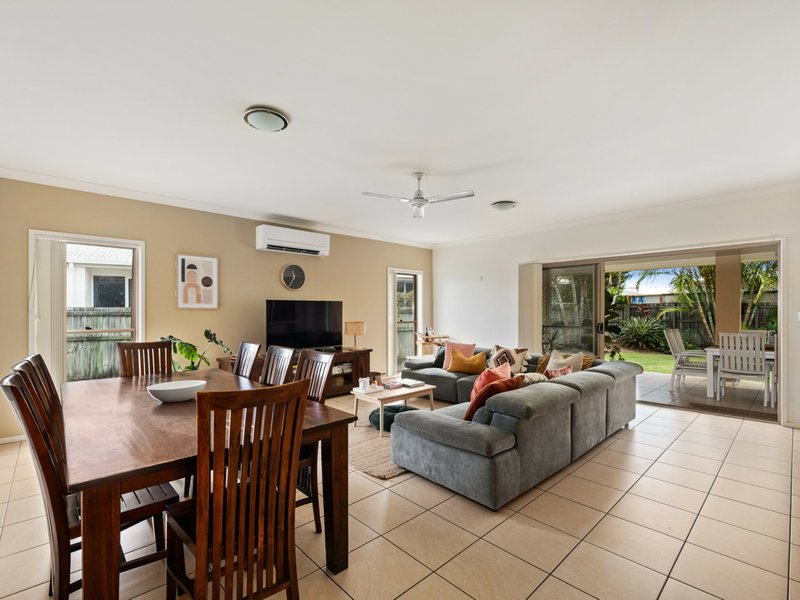 Photo - 4 Seahorse Drive, Twin Waters QLD 4564 - Image 4