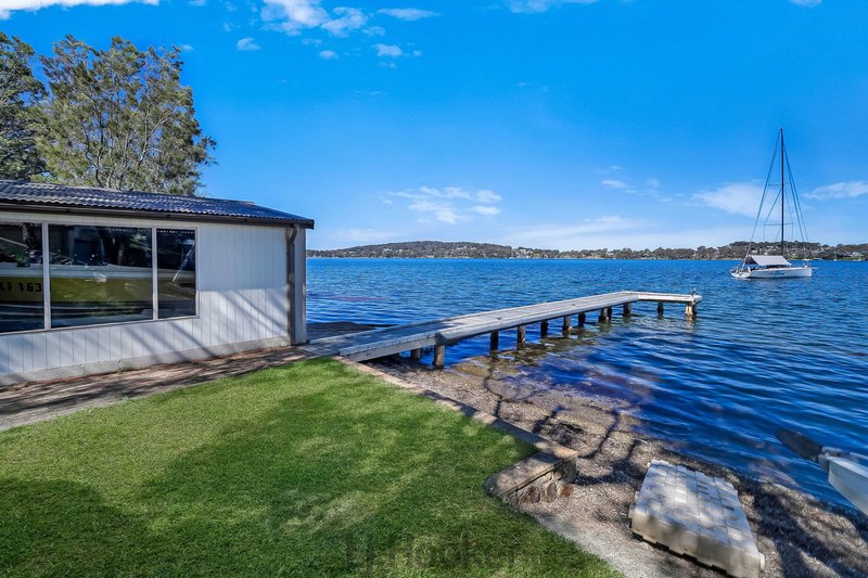 Photo - 4 Sealand Road, Fishing Point NSW 2283 - Image 4