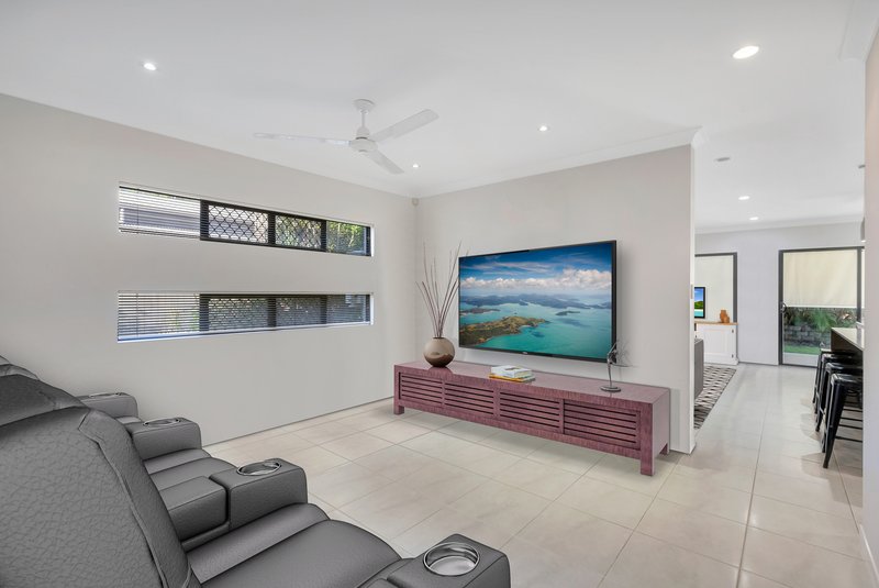 Photo - 4 Seashell Crescent, Trinity Beach QLD 4879 - Image 4