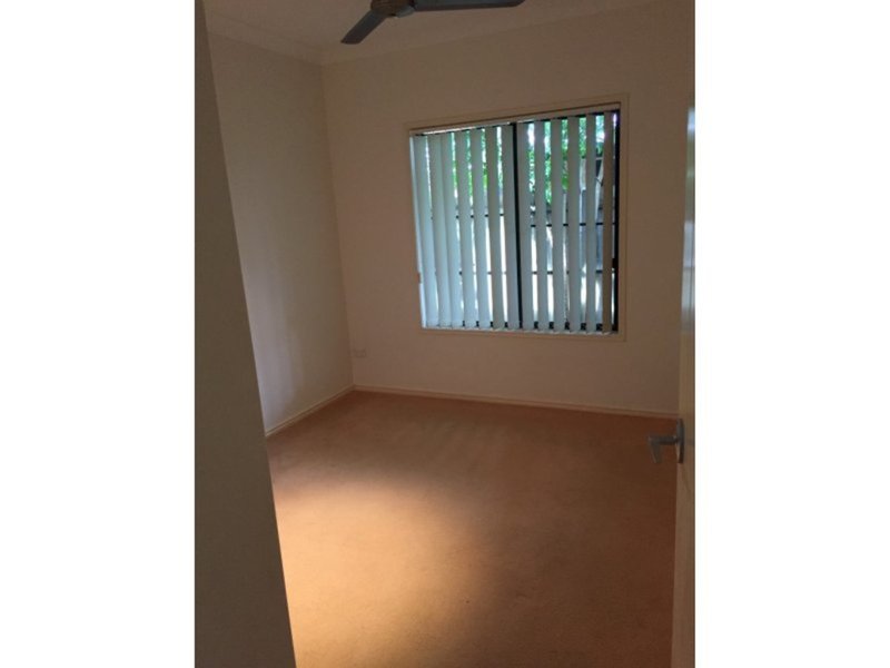 Photo - 4 Seaside Circuit, Toogoom QLD 4655 - Image 12