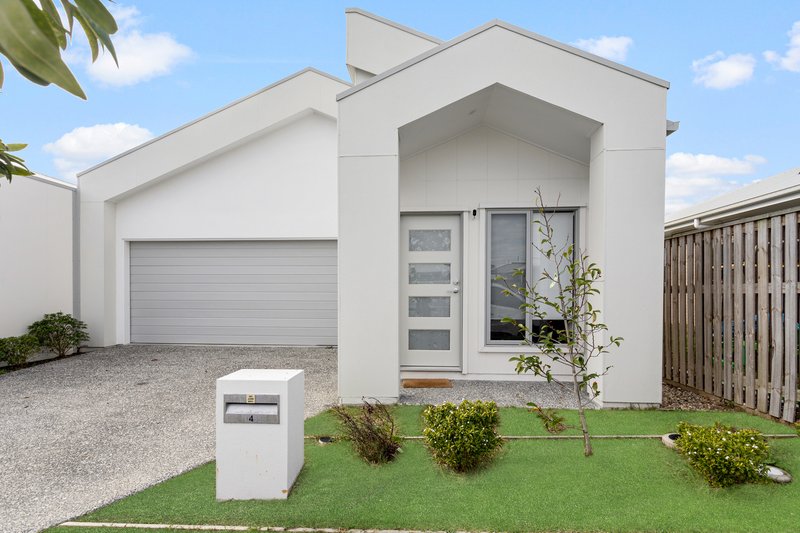 Photo - 4 Seaspray Court, Deception Bay QLD 4508 - Image 1