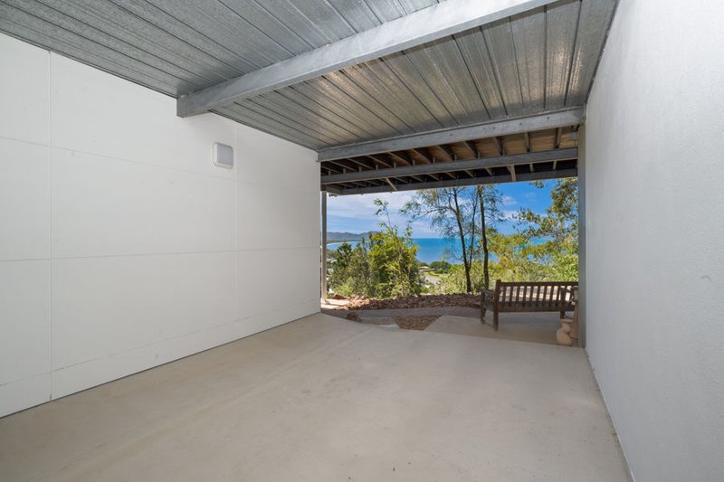 Photo - 4 Seaview Court, Castle Hill QLD 4810 - Image 14