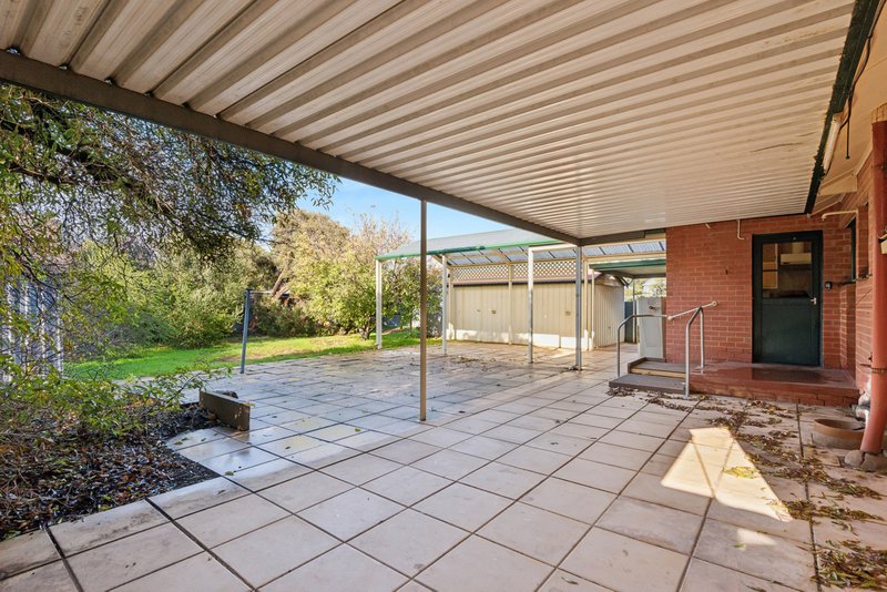 Photo - 4 Secomb Avenue, Parafield Gardens SA 5107 - Image 3