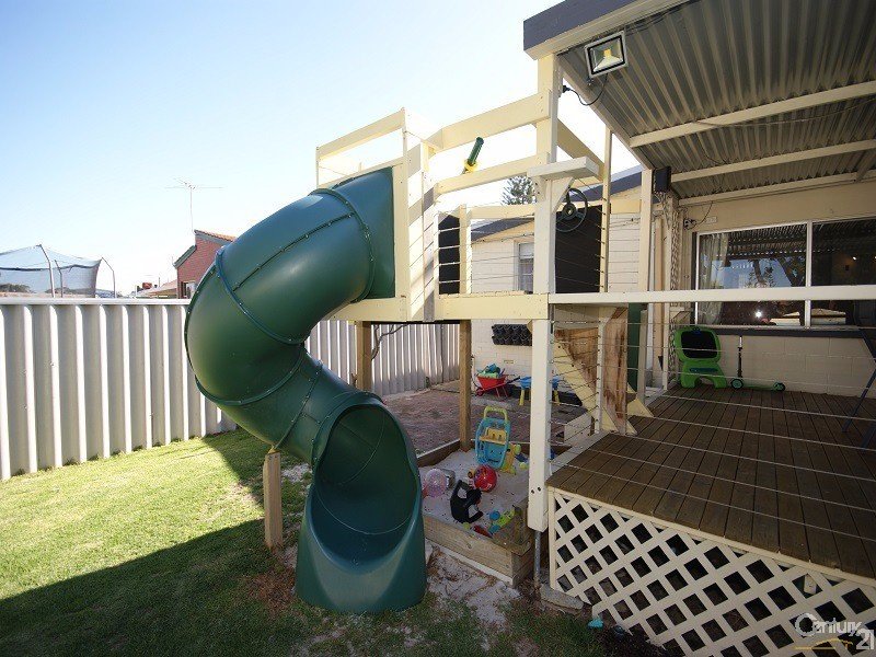 Photo - 4 Second Avenue, Shoalwater WA 6169 - Image 21