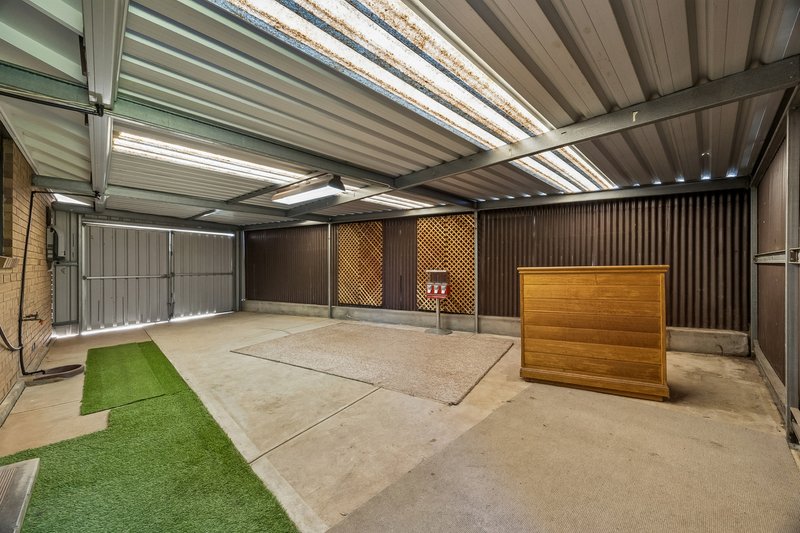 Photo - 4 Seeger Drive, Morphett Vale SA 5162 - Image 16