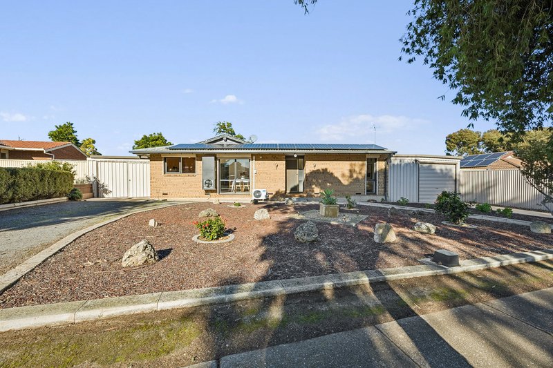 Photo - 4 Seeger Drive, Morphett Vale SA 5162 - Image 24