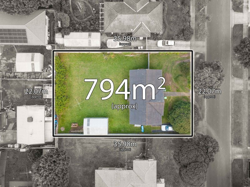 4 Selkirk Court, Berwick VIC 3806