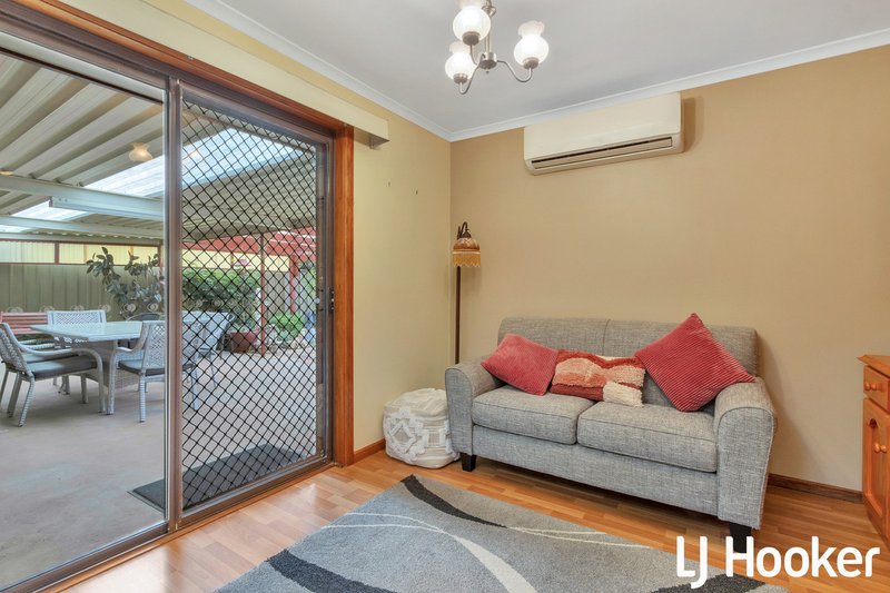 Photo - 4 Sevenoaks Lane, Blakeview SA 5114 - Image 11