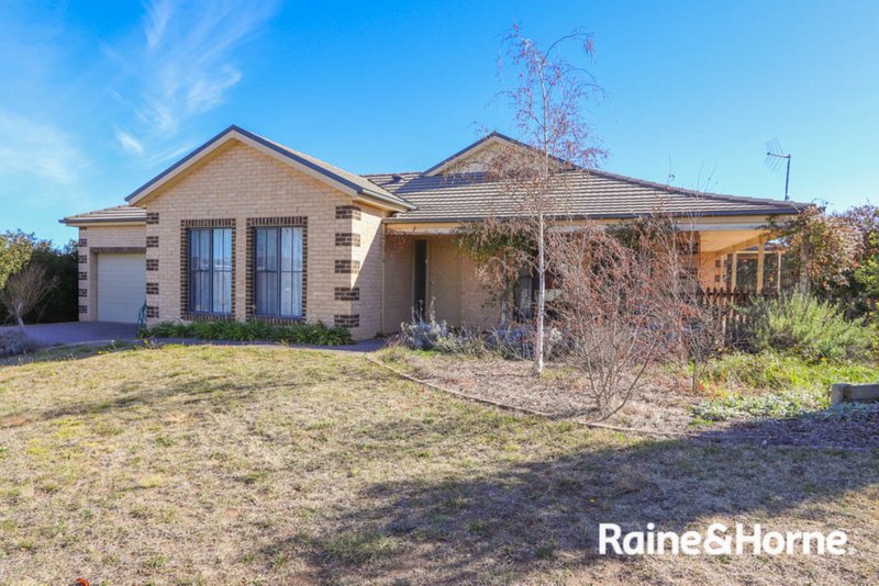 4 Shackleton Close, Windradyne NSW 2795