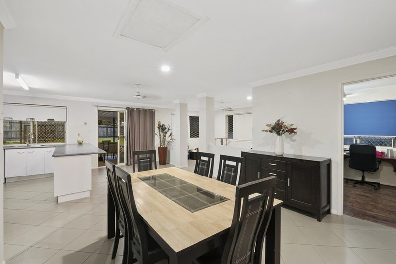 Photo - 4 Shalom Court, Deception Bay QLD 4508 - Image 4