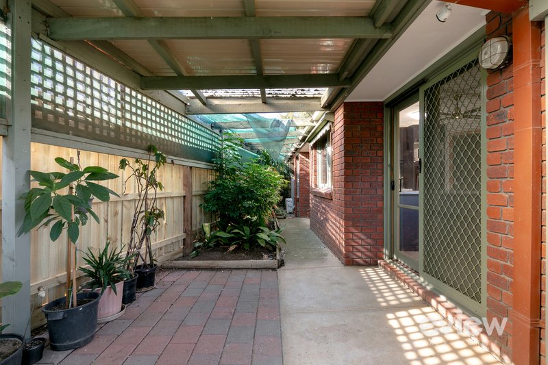 Photo - 4 Shannon Close, Werribee VIC 3030 - Image 11