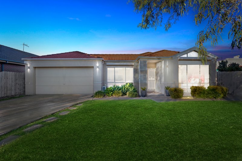 4 Shannon Way, Sydenham VIC 3037