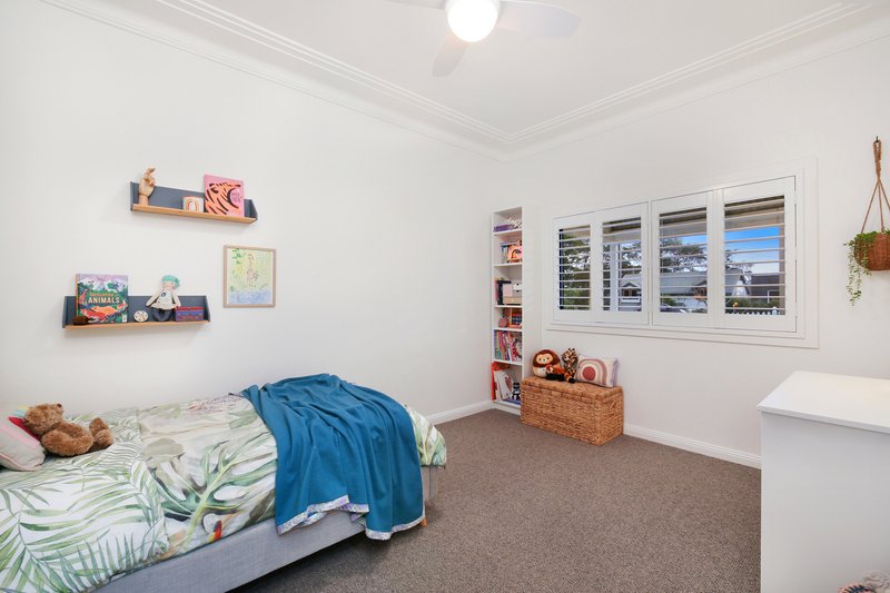 Photo - 4 Shaw Street, Saratoga NSW 2251 - Image 15