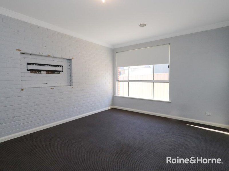 Photo - 4 She Oak Close, Kelso NSW 2795 - Image 7