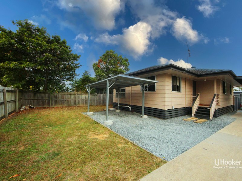 Photo - 4 Sheehan Street, Kallangur QLD 4503 - Image 1