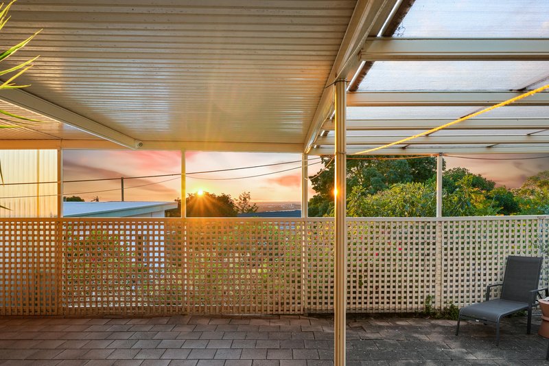 Photo - 4 Sherley Drive, Para Hills SA 5096 - Image 3