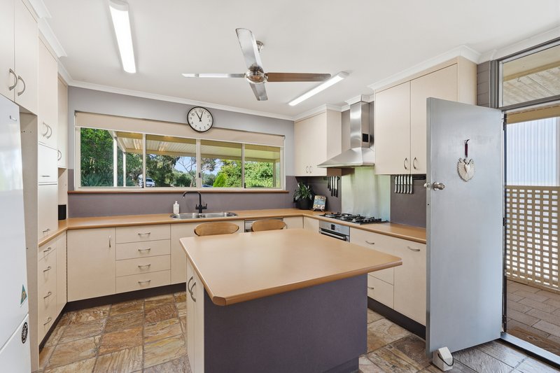 Photo - 4 Sherley Drive, Para Hills SA 5096 - Image 7