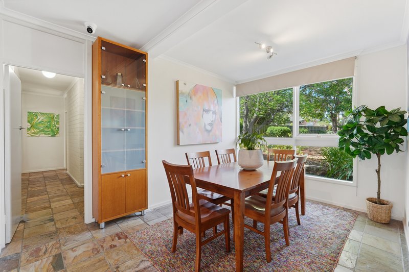 Photo - 4 Sherley Drive, Para Hills SA 5096 - Image 8