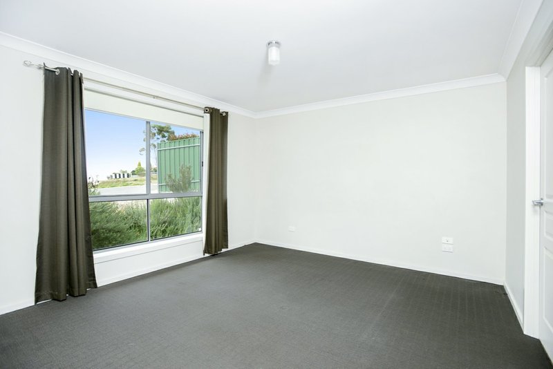 Photo - 4 Shields Crescent, , Encounter Bay SA 5211 - Image 17