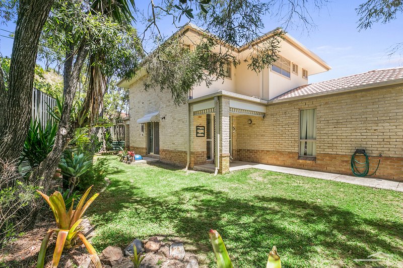 Photo - 4 Silkwood Drive, Noosaville QLD 4566 - Image 6