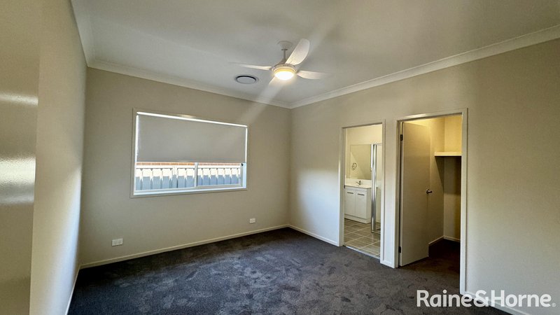 Photo - 4 Silver Gum Circuit, Edgeworth NSW 2285 - Image 3