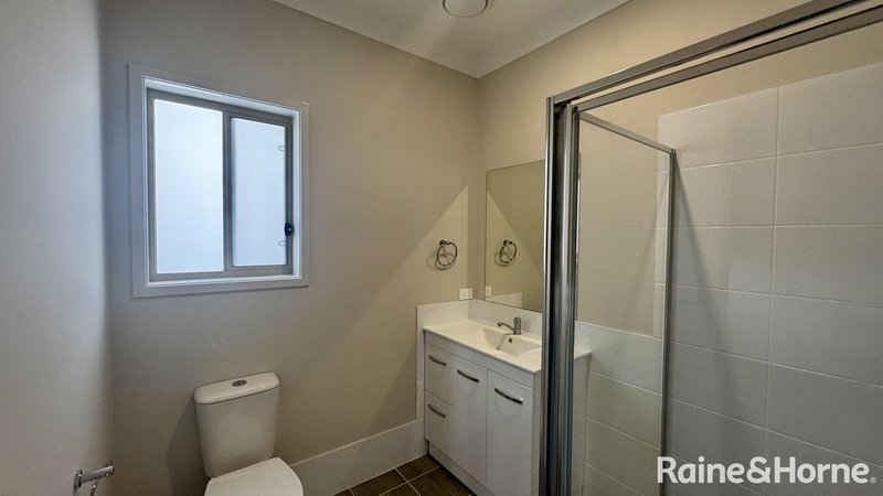 Photo - 4 Silver Gum Circuit, Edgeworth NSW 2285 - Image 4