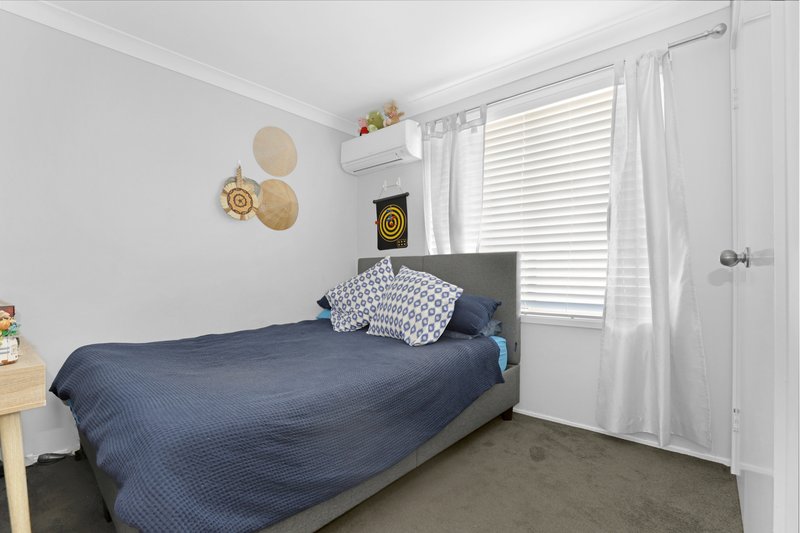 Photo - 4 Silvereye Close, Glenmore Park NSW 2745 - Image 7