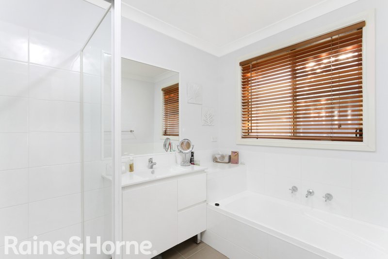 Photo - 4 Silverton Street, Glenwood NSW 2768 - Image 9