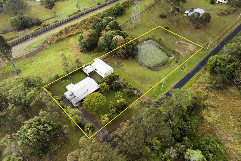 4 Simpson Rd , East Deep Creek QLD 4570