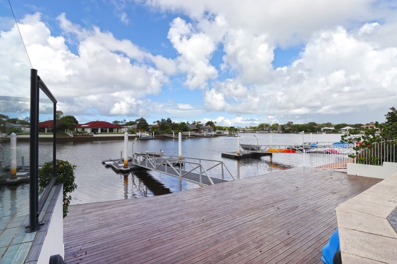 Photo - 4 Sir Joseph Banks Drive, Pelican Waters QLD 4551 - Image 3