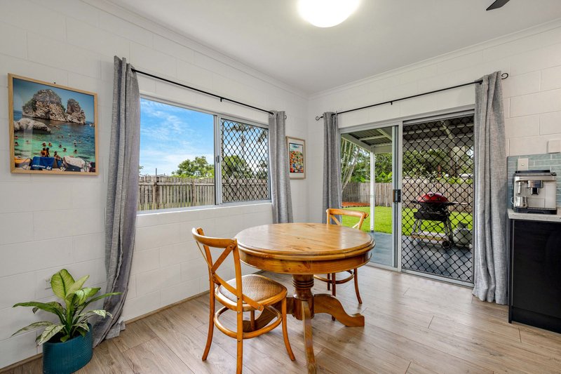 Photo - 4 Sirens Court, White Rock QLD 4868 - Image 7