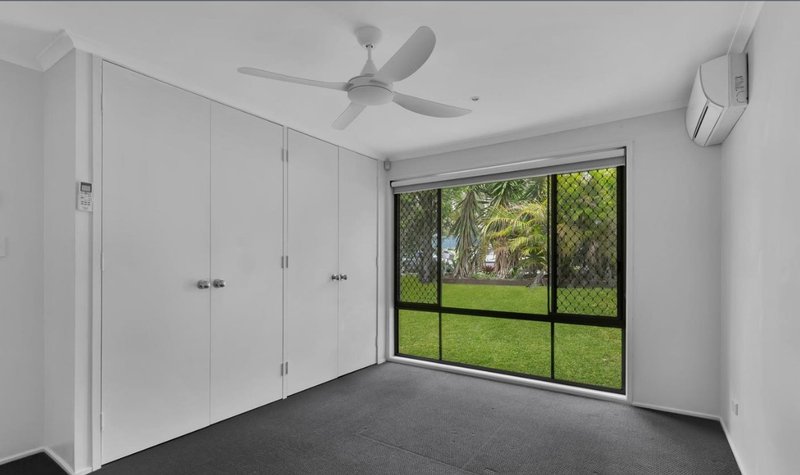 Photo - 4 Sirocco Street, Jamboree Heights QLD 4074 - Image 5