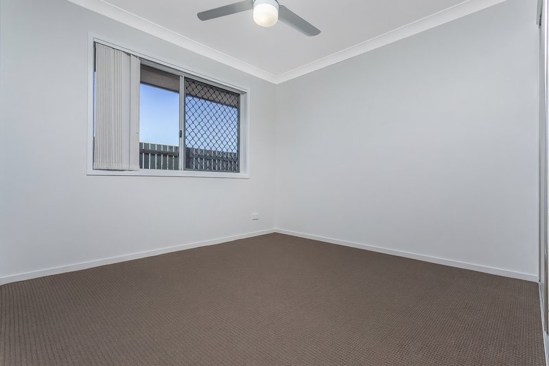 Photo - 4 Skylark Court, Kallangur QLD 4503 - Image 14