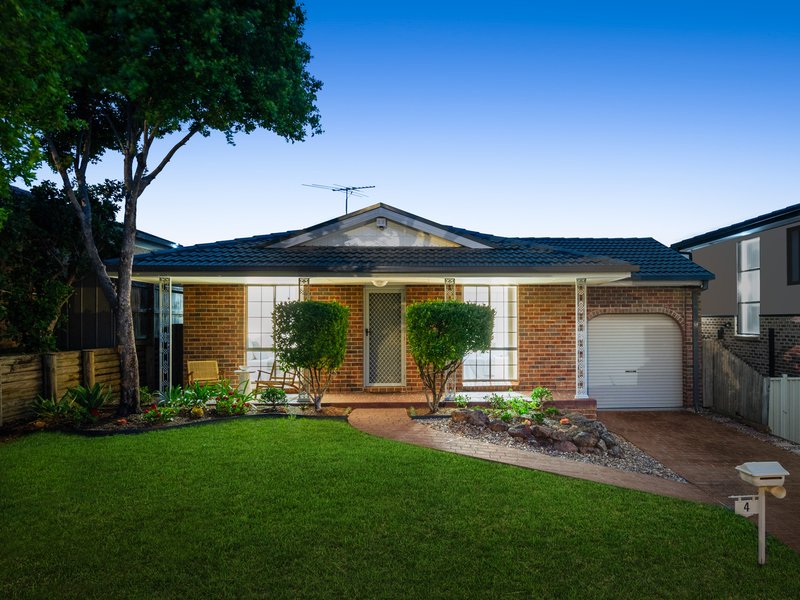 4 Smart Close, Minto NSW 2566