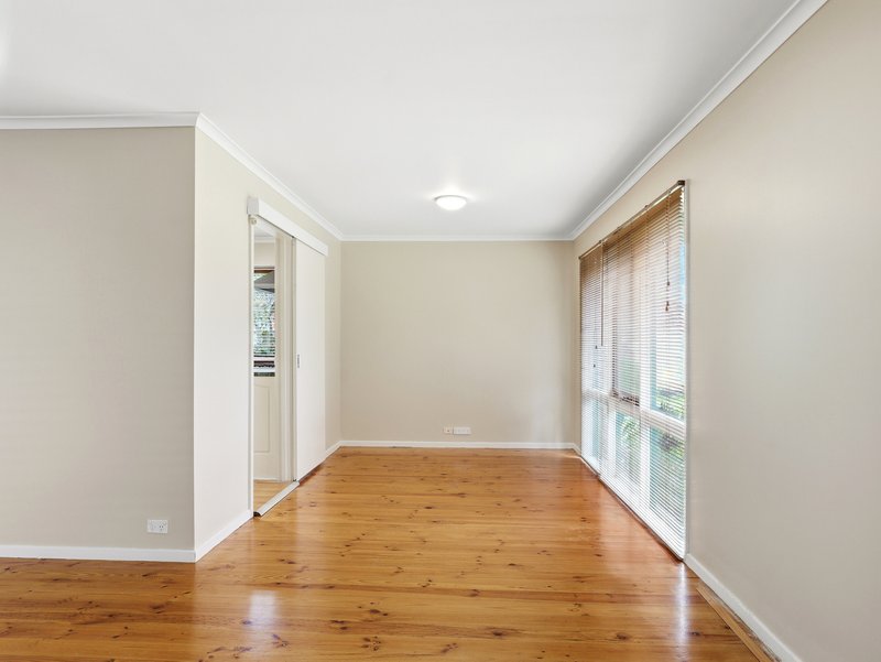 Photo - 4 Snowy Court, Werribee VIC 3030 - Image 3