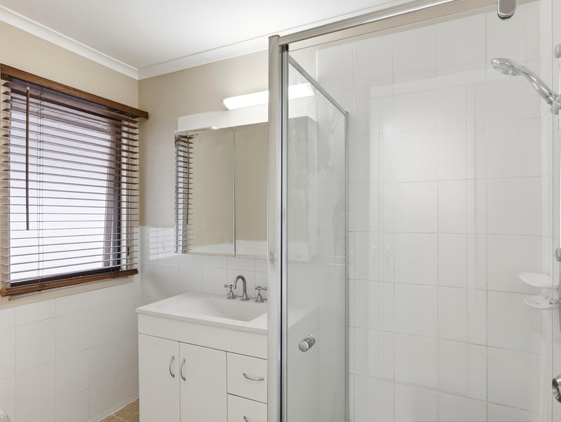 Photo - 4 Snowy Court, Werribee VIC 3030 - Image 19
