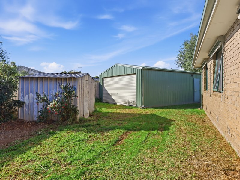 Photo - 4 Snowy Court, Werribee VIC 3030 - Image 22
