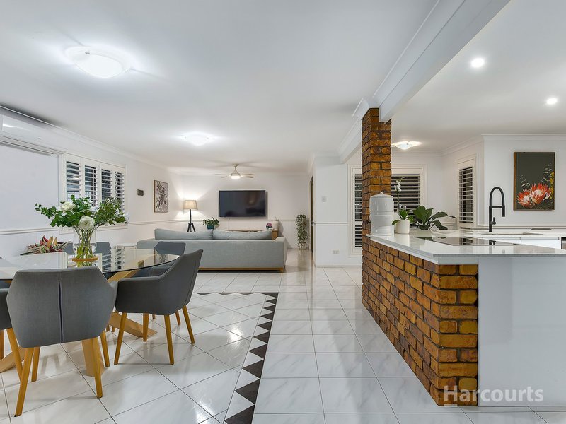 Photo - 4 Somerton Street, Bracken Ridge QLD 4017 - Image 4