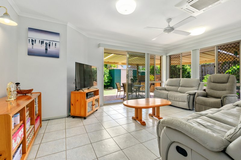 Photo - 4 Sophia Place, Alexandra Hills QLD 4161 - Image 6