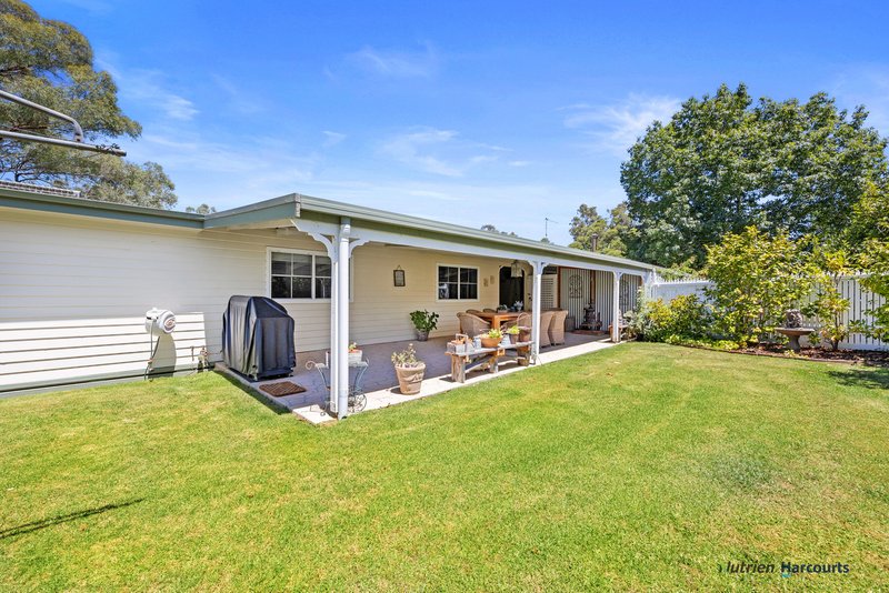 Photo - 4 South Crescent, Eildon VIC 3713 - Image 26