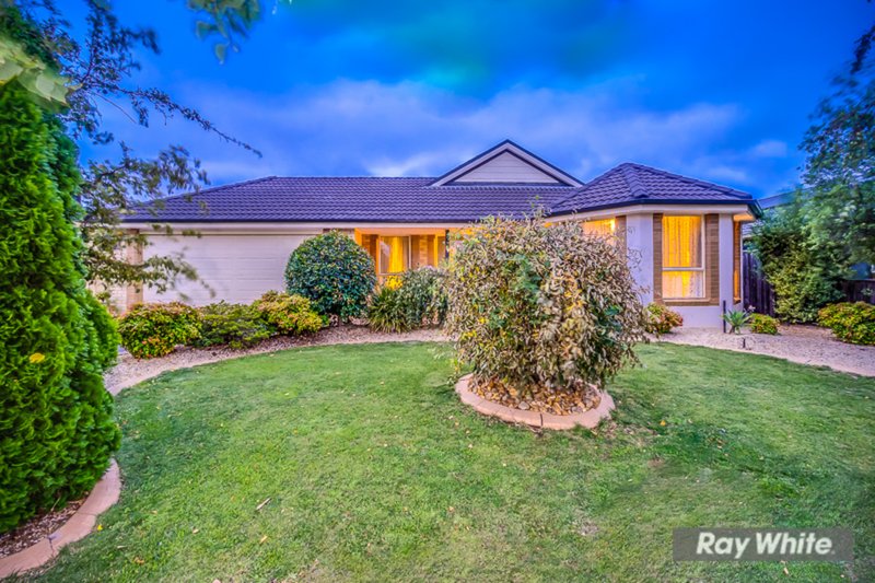 Photo - 4 Southerly Place, Tarneit VIC 3029 - Image 3