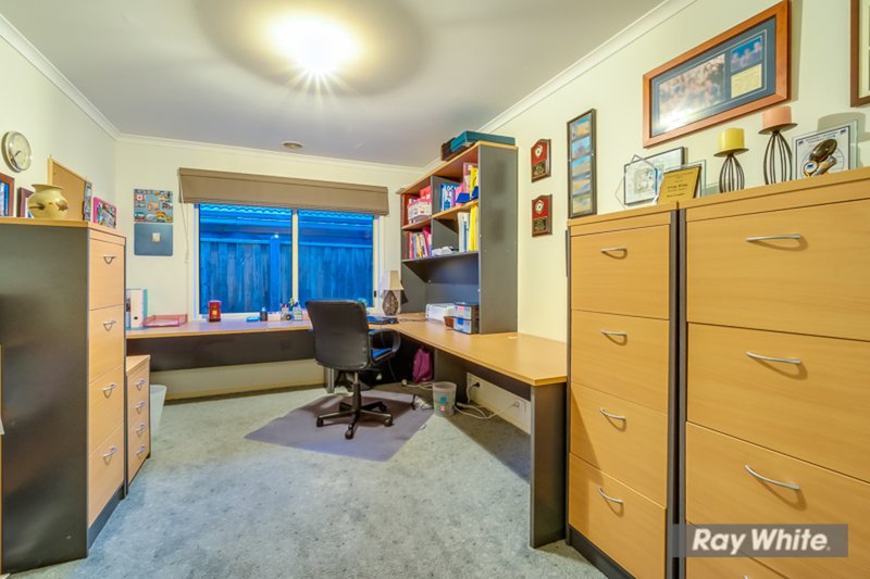 Photo - 4 Southerly Place, Tarneit VIC 3029 - Image 9