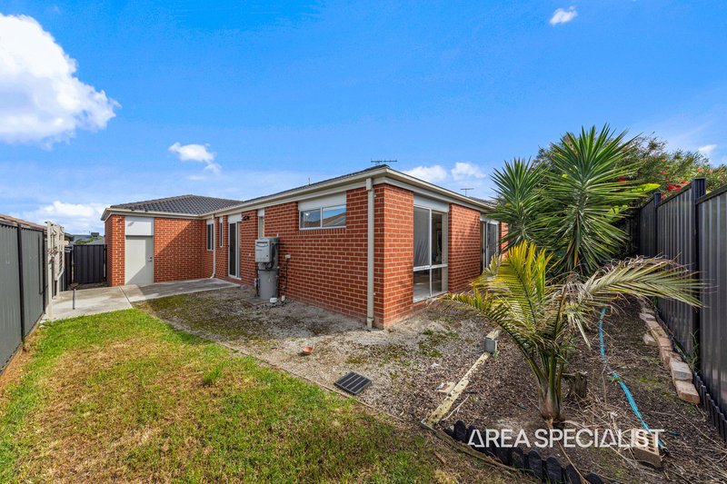 Photo - 4 Spaniel Lane, Pakenham VIC 3810 - Image 7