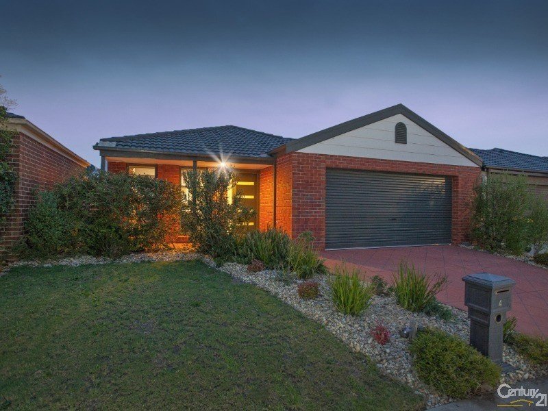 Photo - 4 Spinebill Court, Pakenham VIC 3810 - Image 18