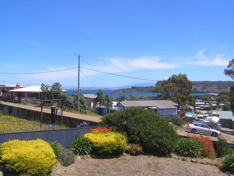 4 Spiraea Street, Primrose Sands TAS 7173