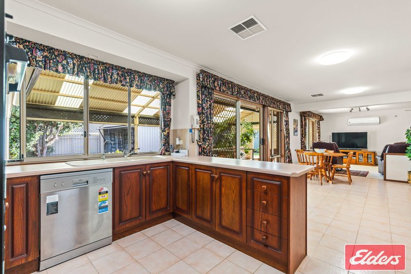 Photo - 4 St Albans Drive, Salisbury Heights SA 5109 - Image 9