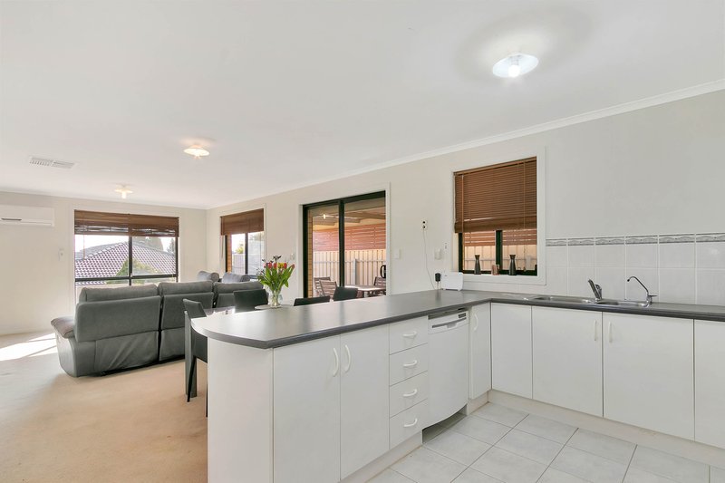 Photo - 4 St Albans Place, Craigmore SA 5114 - Image 6